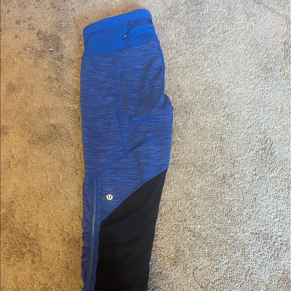 Lululemon Cropped Leggings Size 8